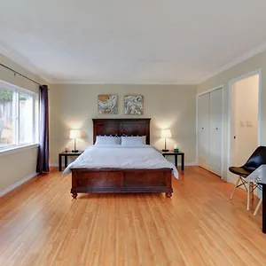 Private With Separated Entrance Monica's Richmond